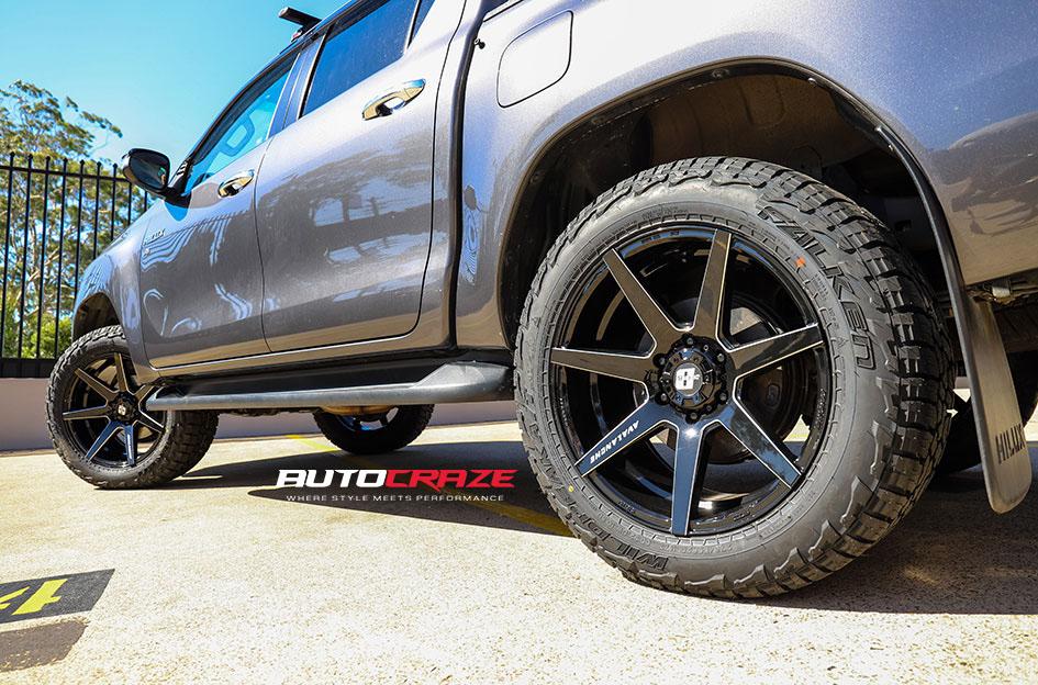TOYOTA HILUX N80 4WD AVALANCHE GLOSS BLACK MILLED ACCENTS